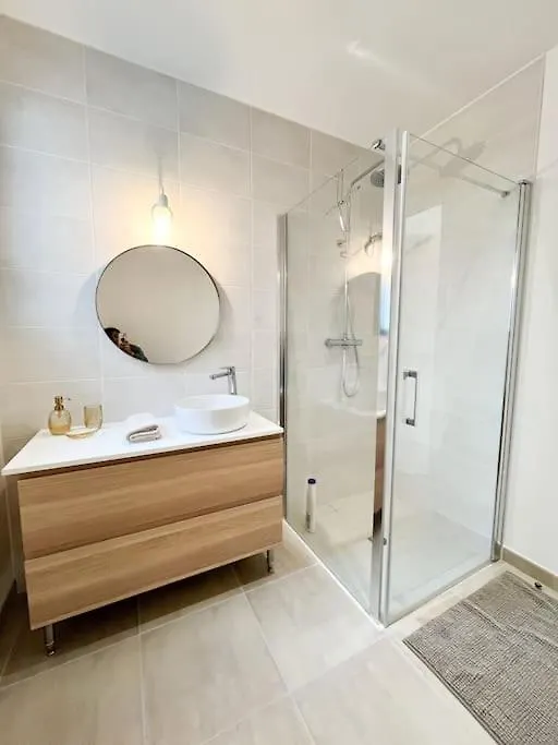 Casa de Férias Villa Molene Jacuzzi Et Plage A 500 M Tréveneuc